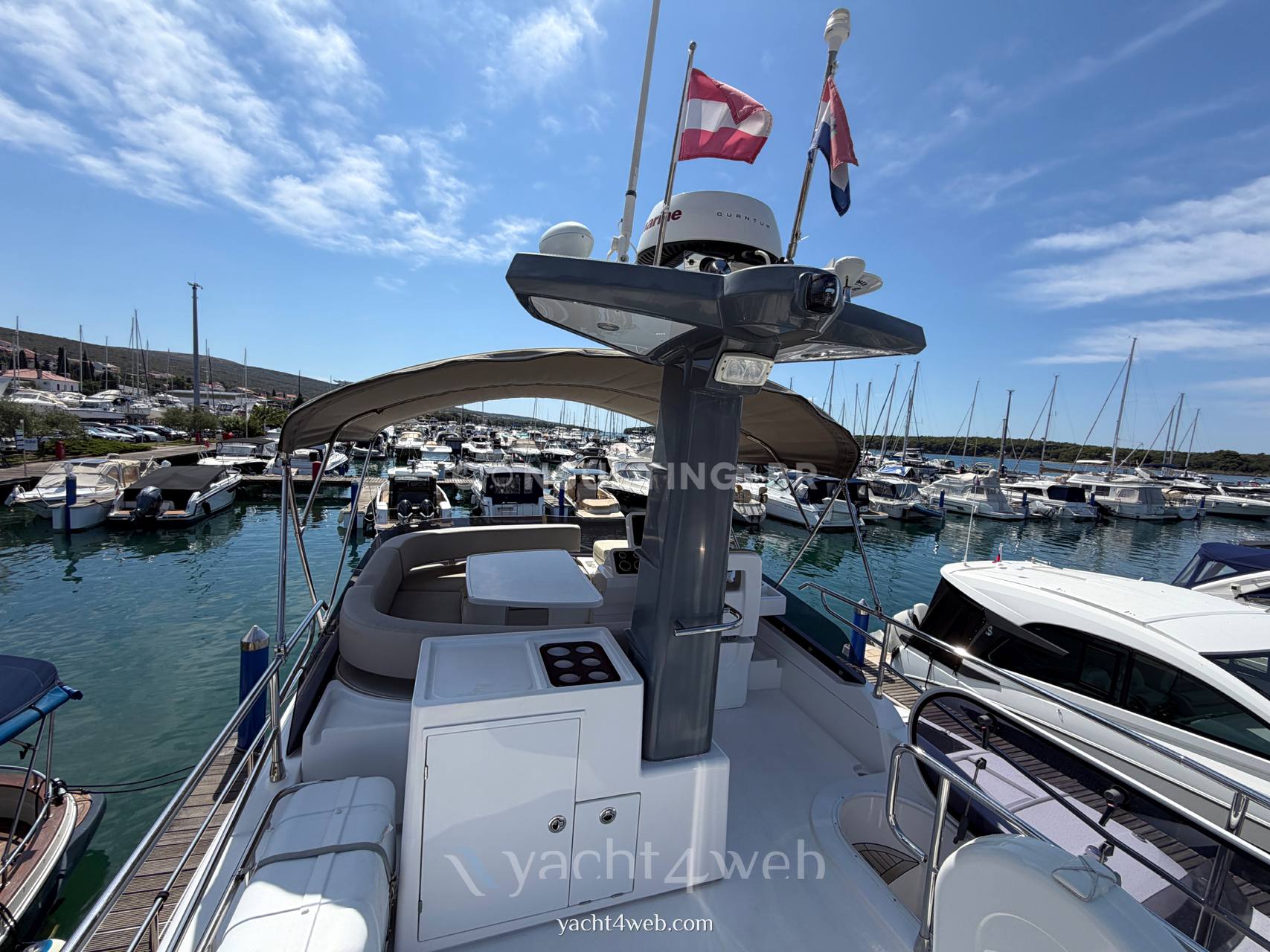 Azimut Magellano 43