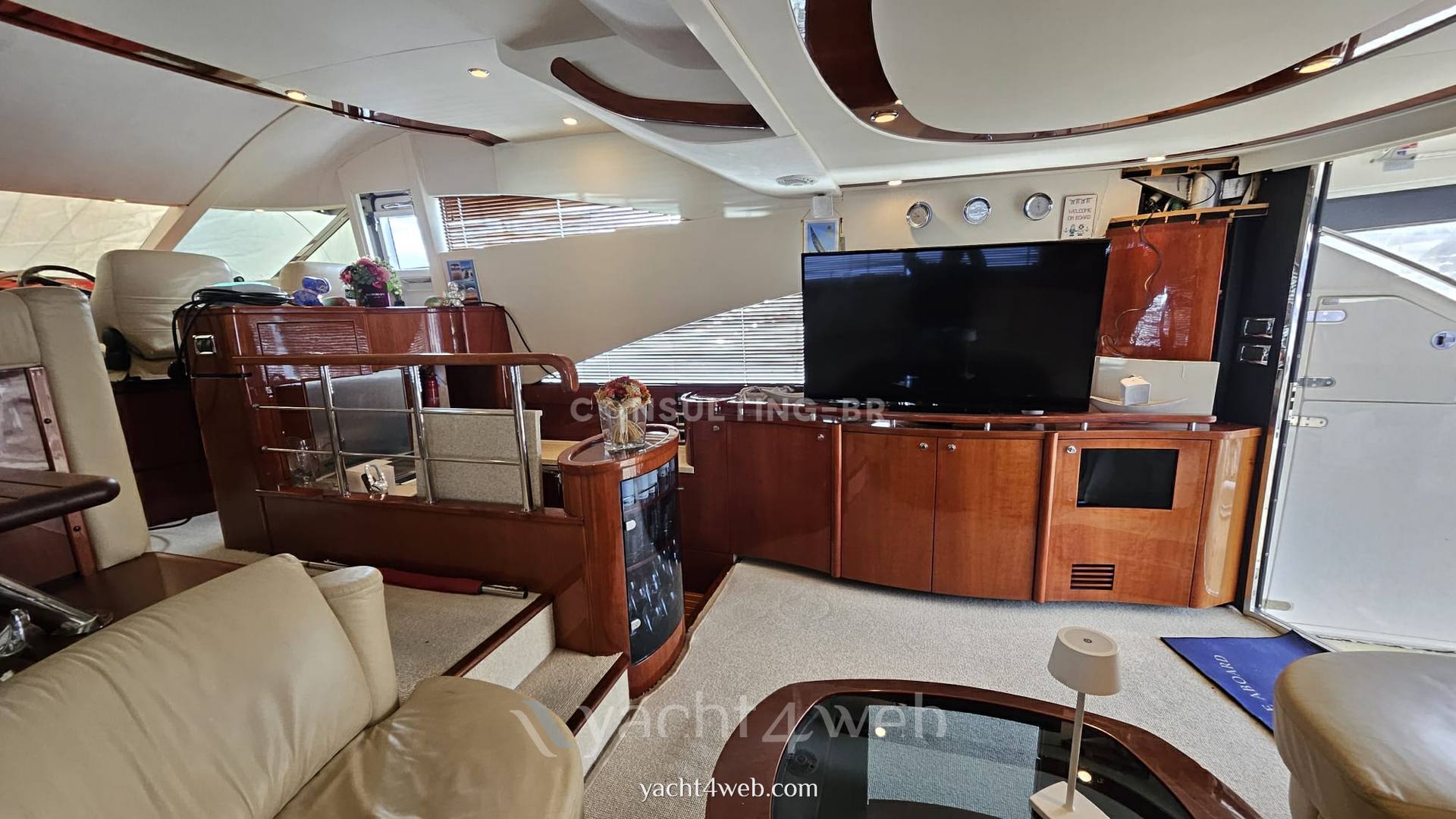 Fairline Squadron 58