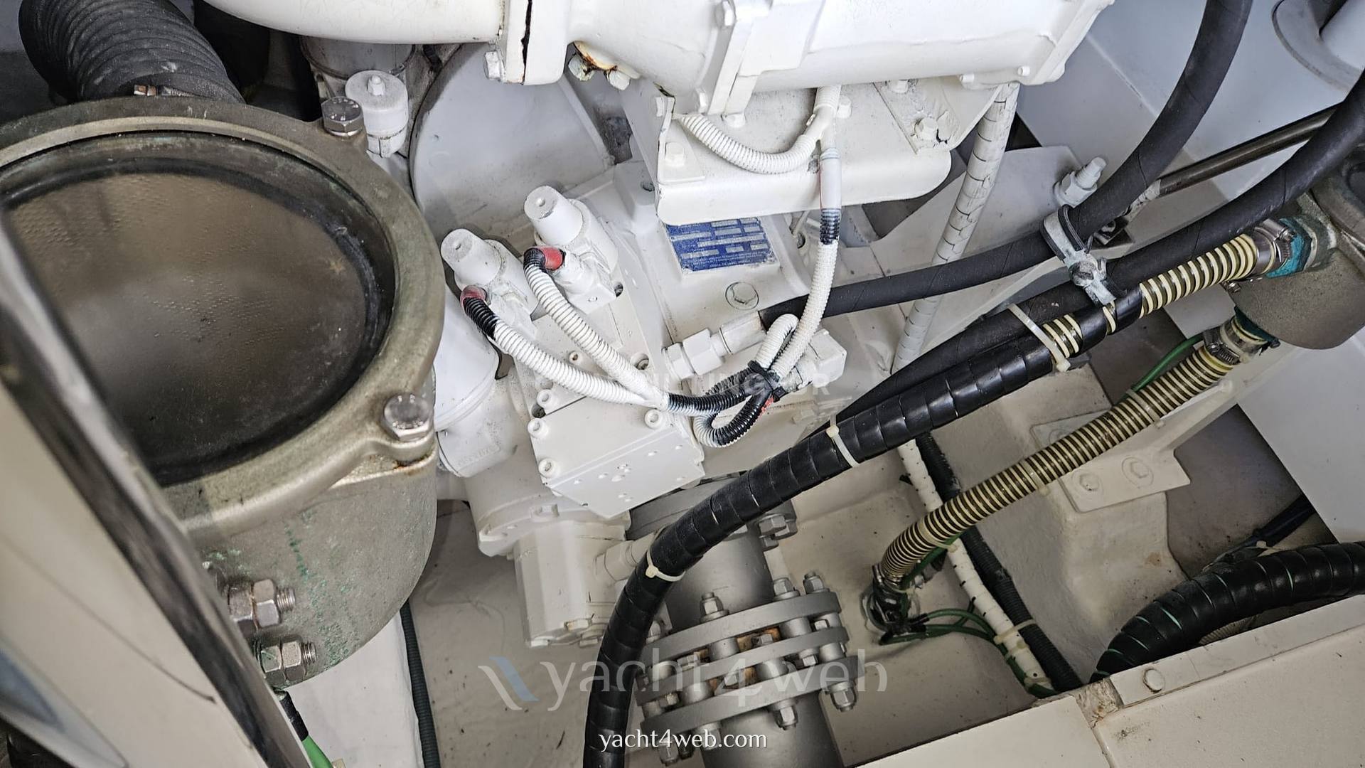 Fairline Squadron 58