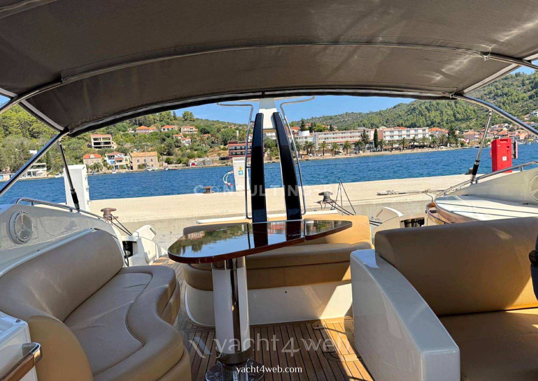 Riva 52 rivale