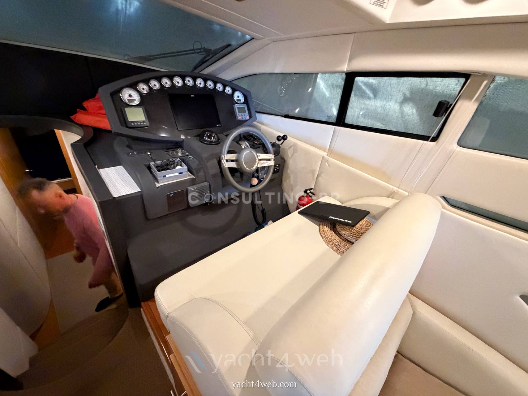 Rodman Muse 44