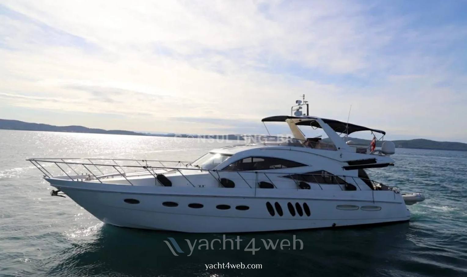 Sealine T60
