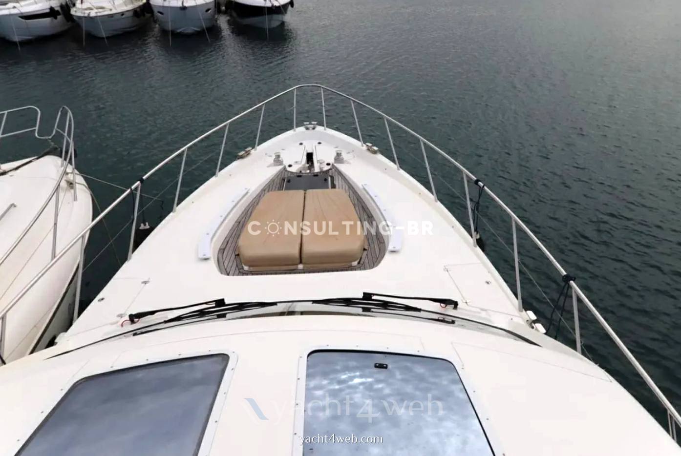 Sealine T60