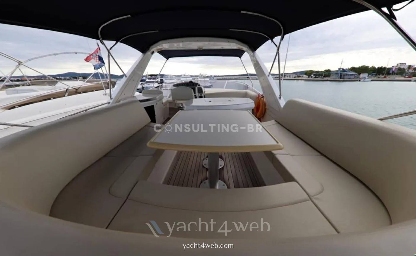 Sealine T60