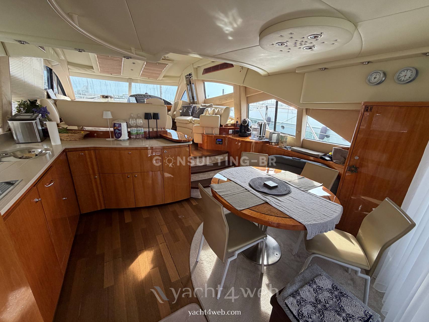 Sealine T60