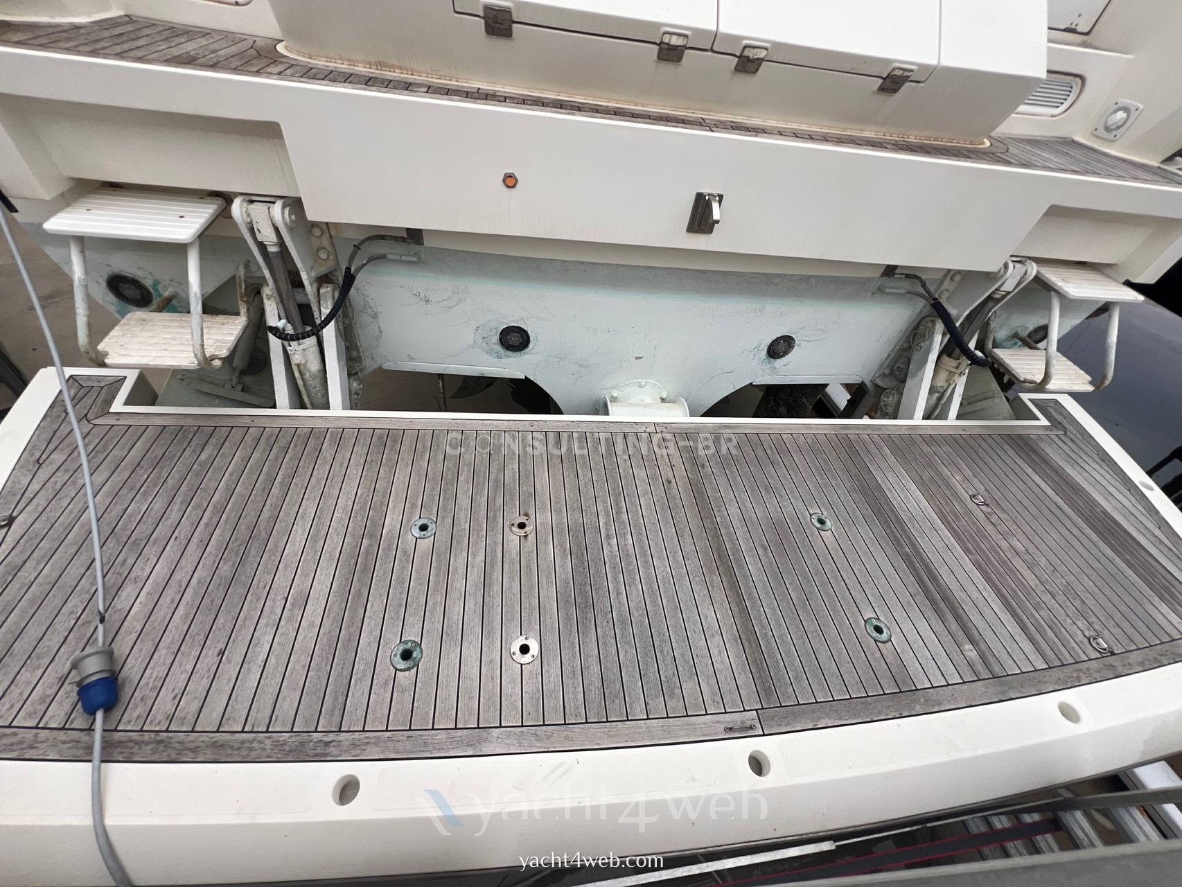 Sunseeker Manhattan 52