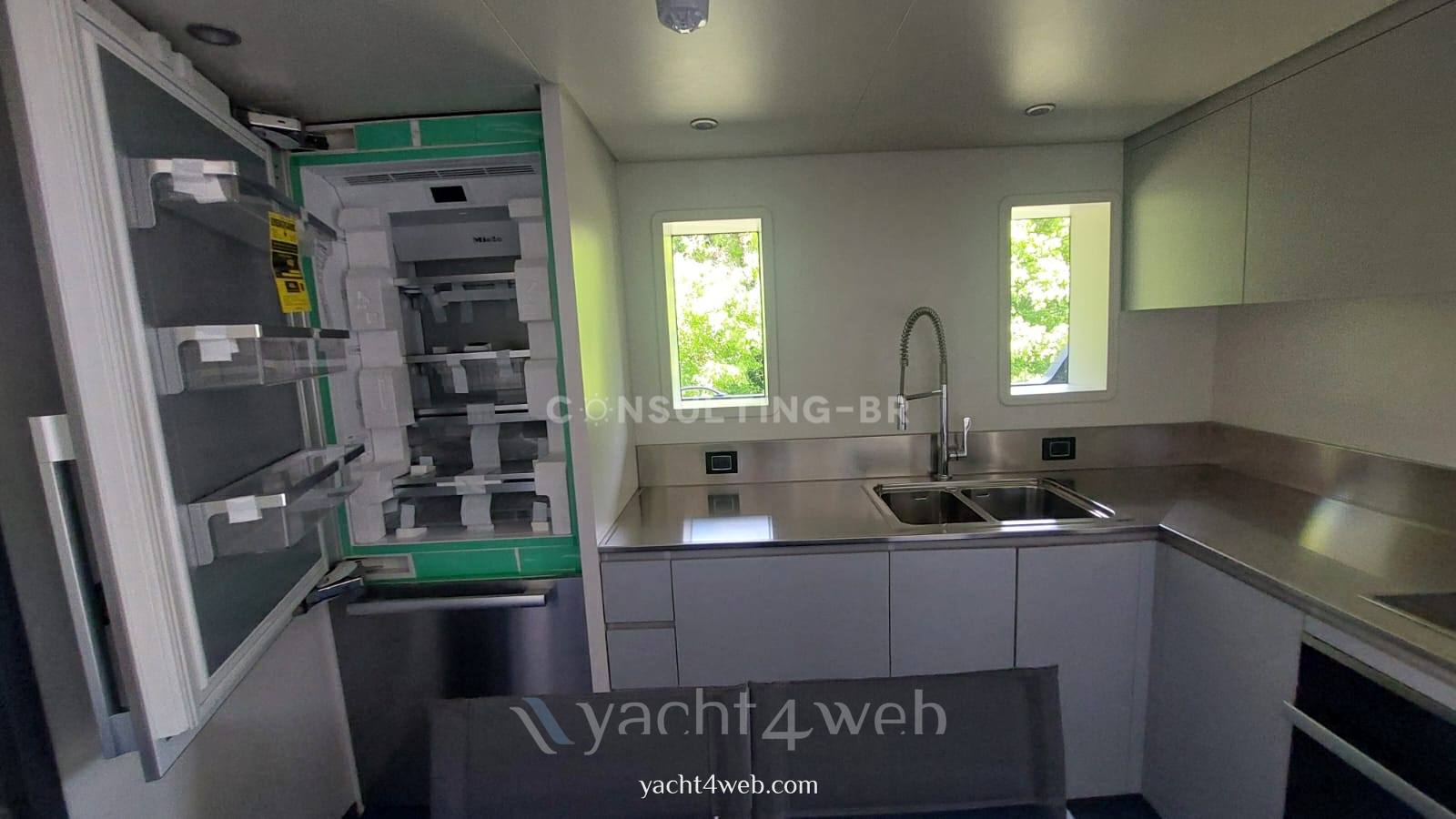 Cantiere navale vittoria Ladungsboot