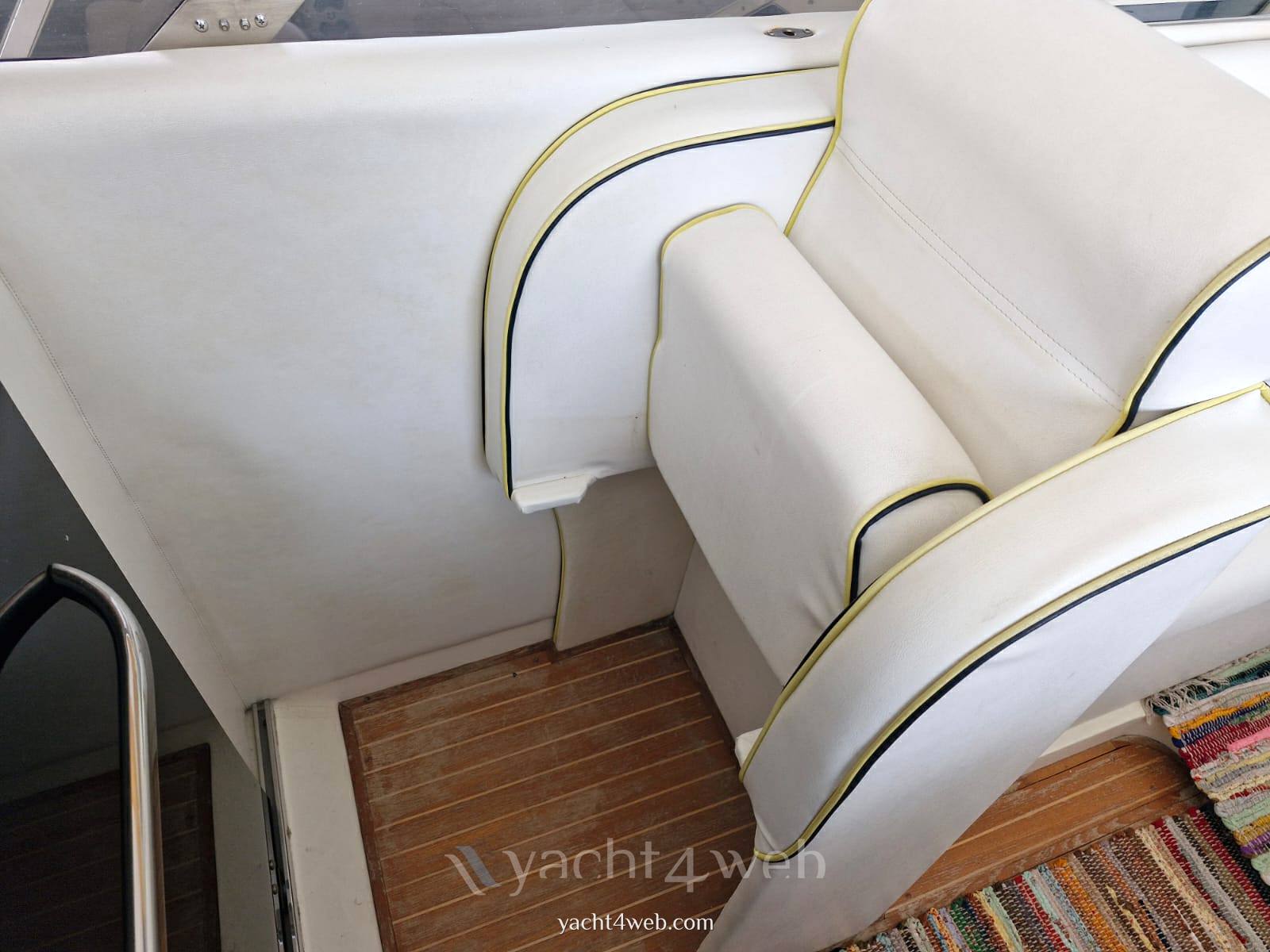 Performance 1107 机动船 用于销售