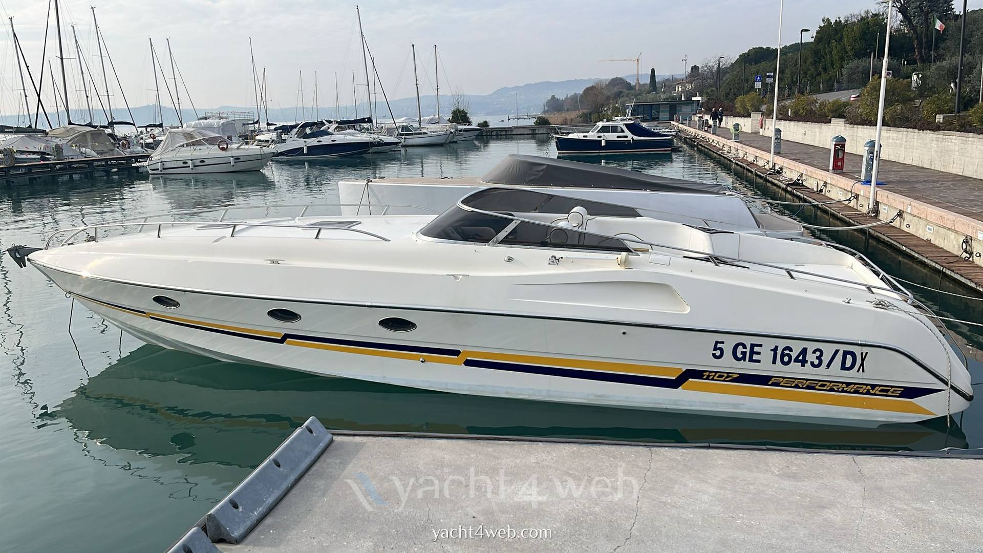 Performance 1107 驾驶桥楼 使用