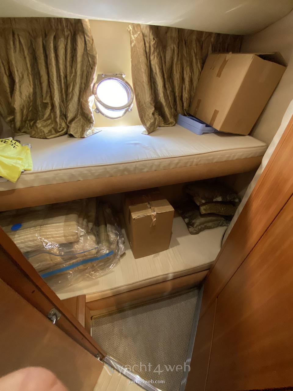 Azimut 50 fly 驾驶桥楼 使用