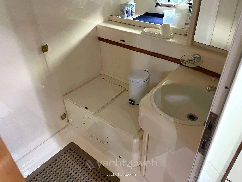 Azimut 43 fly 机动船 用于销售