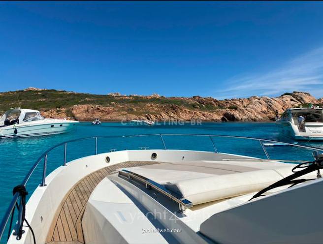 Azimut Atlantis 36 verve 驾驶桥楼