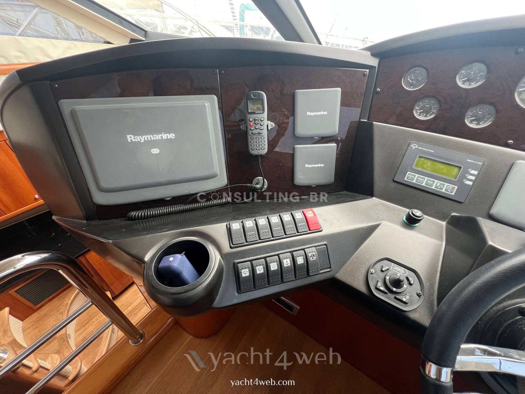 Sunseeker Manhattan 52 