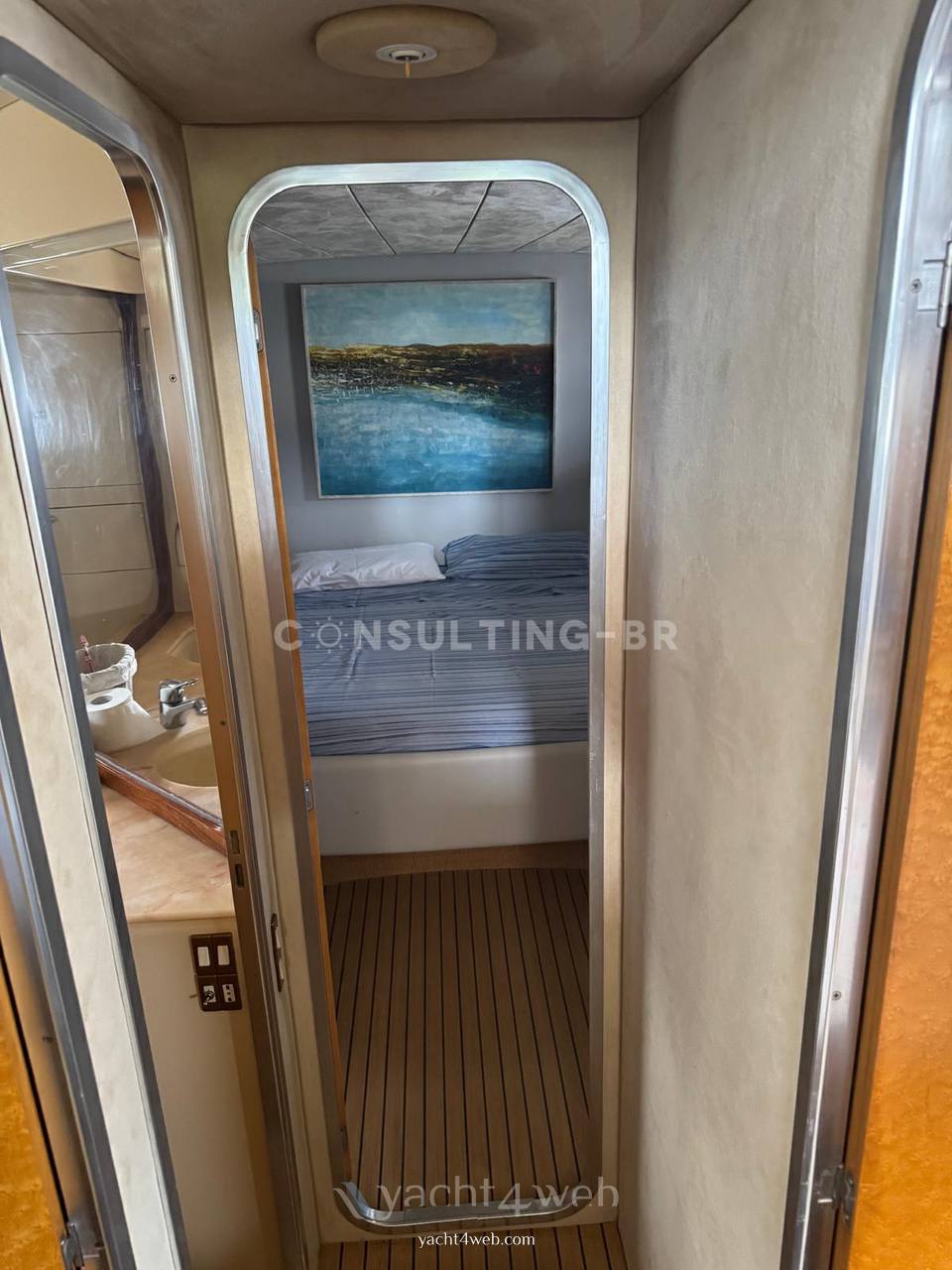 Alfamarine 16.50 fly 照片