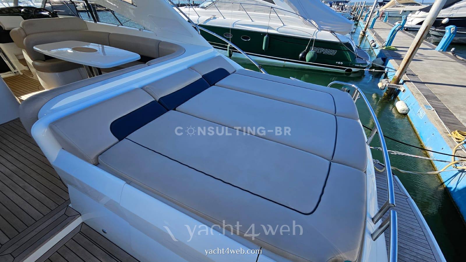 Princess V48 ht Flybridge