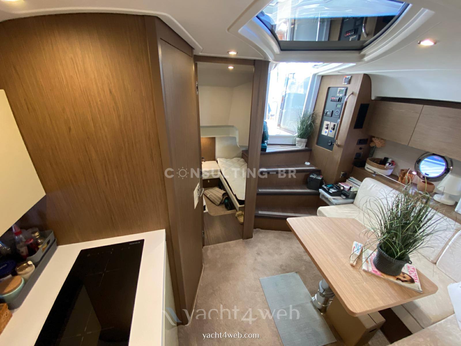 Beneteau Grand turismo gt 40 驾驶桥楼 使用