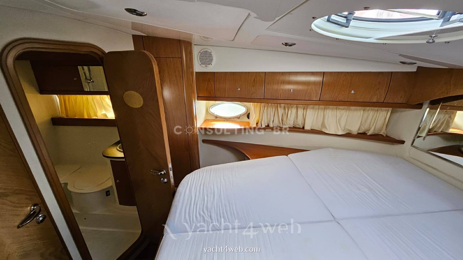 Innovazione & progetti Mira 43 Flybridge