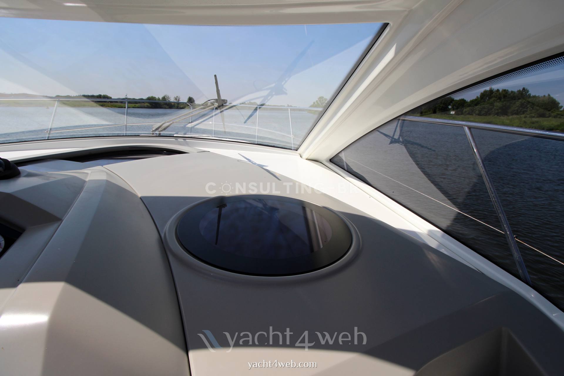 Beneteau Gran tourismo gt 38 Barco a motor usado para venda