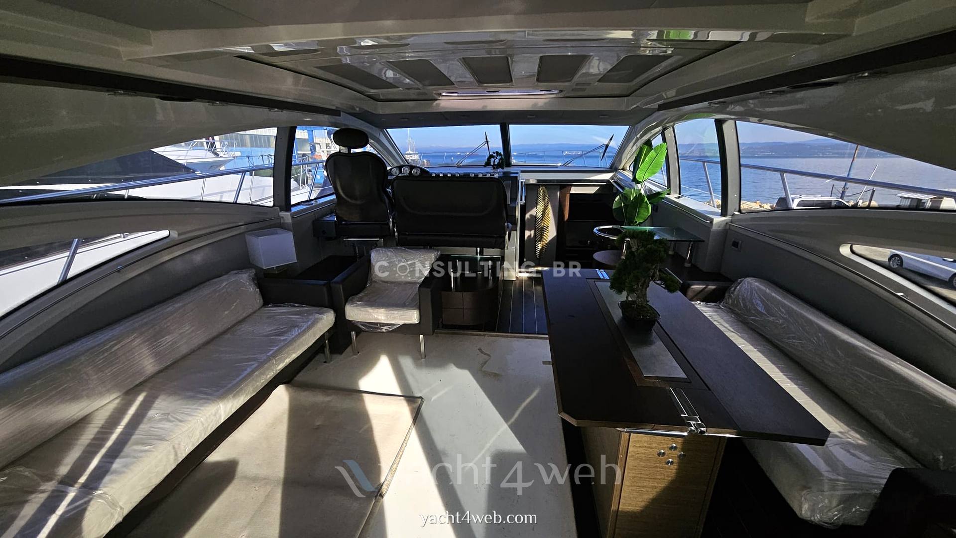 Azimut 68 s Flybridge usado