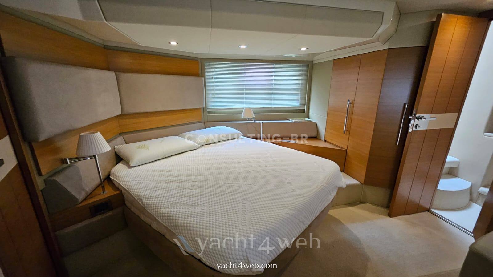 Azimut 60 fly 机动船