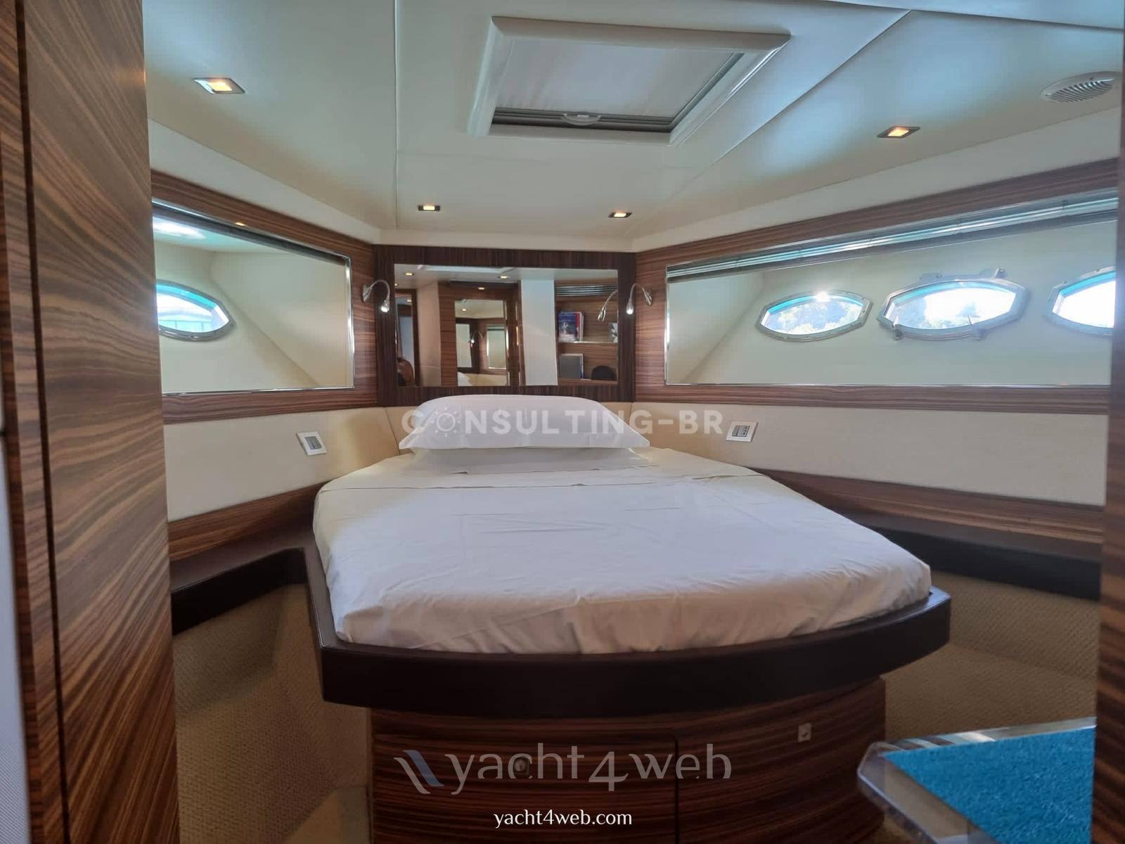 Absolute 52 Flybridge used