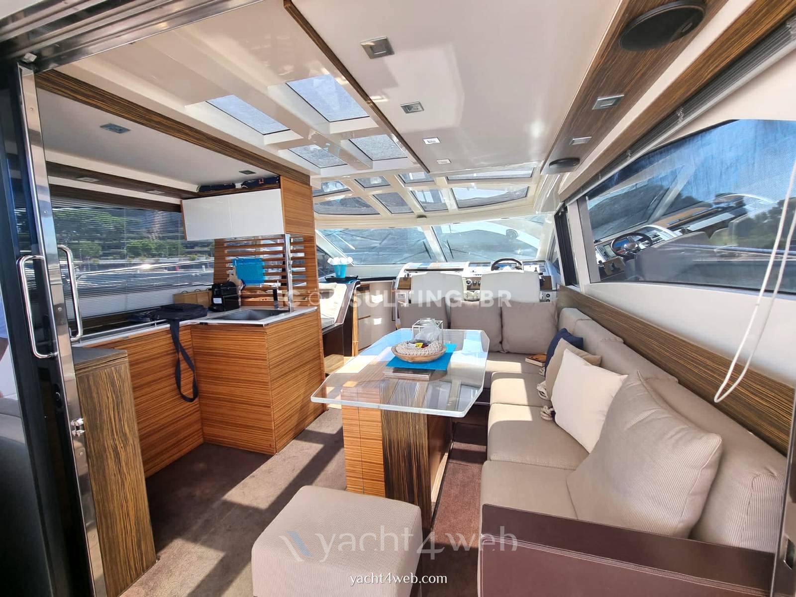 Absolute 52 motor boat