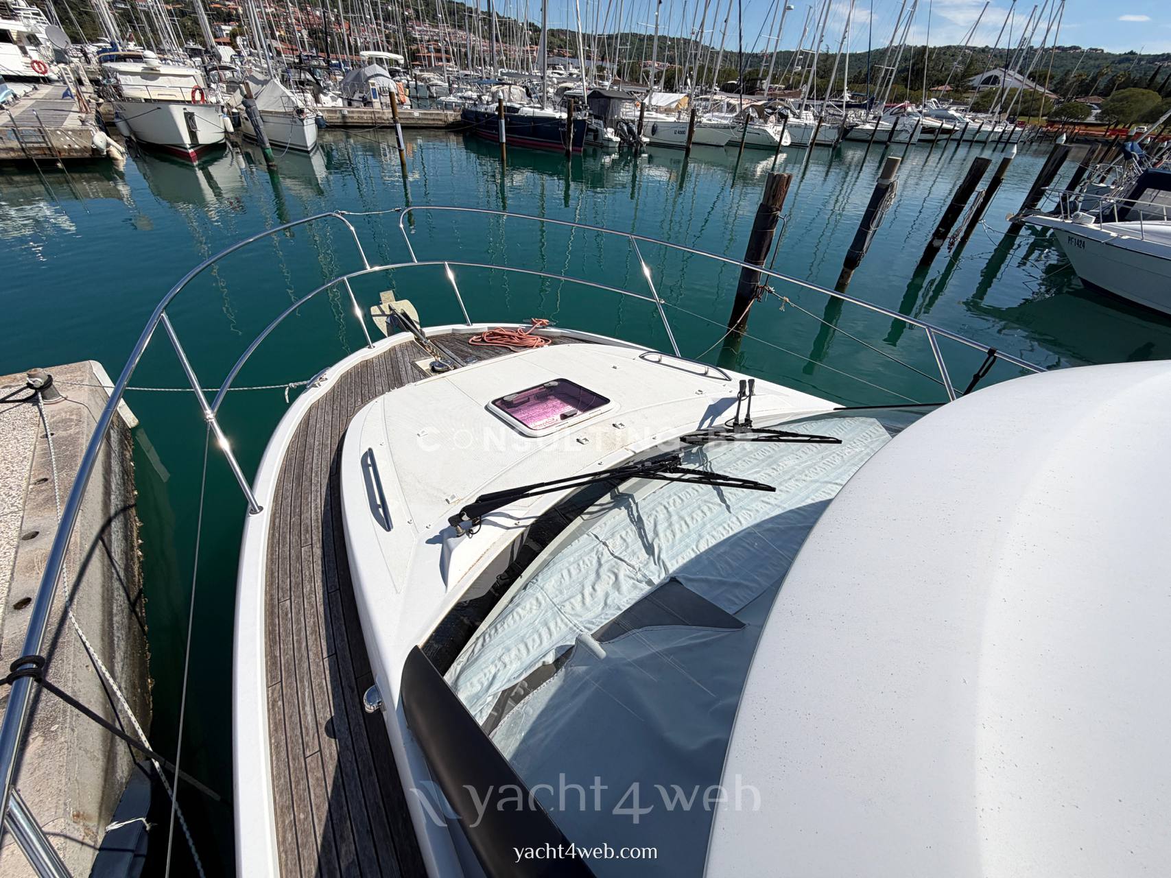 Jeanneau Nc9 barco a motor