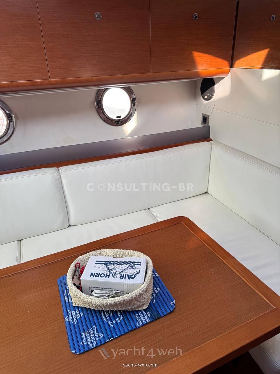 Beneteau Gran turismo 38 Flybridge
