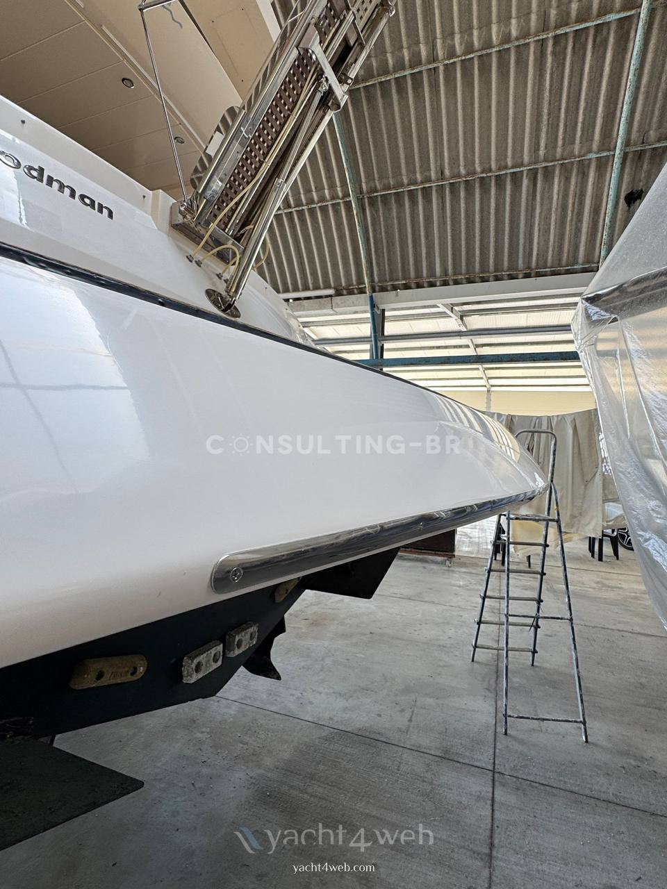 Rodman Muse 44 