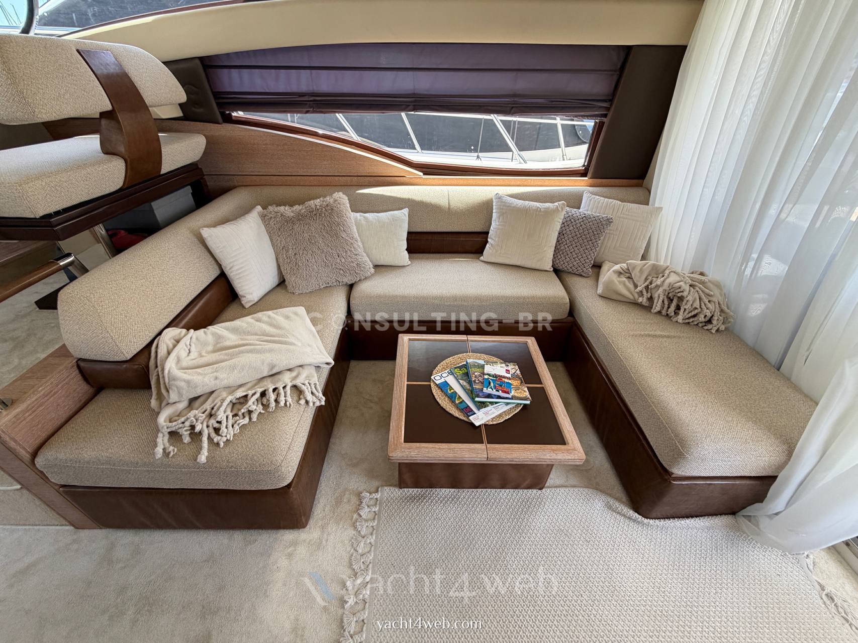 Azimut 47 fly Motor boat used for sale