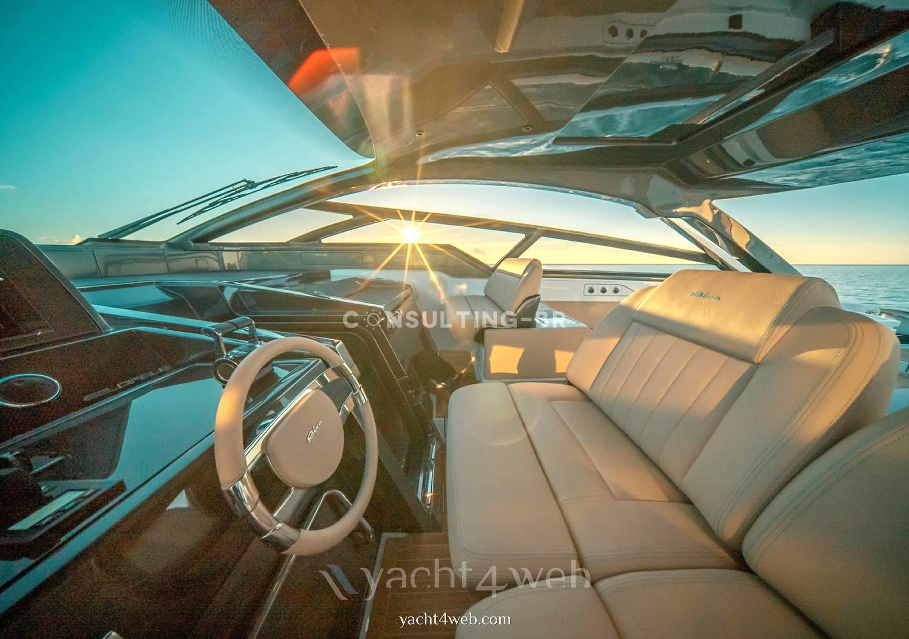 Riva 68 diable Flybridge occasion