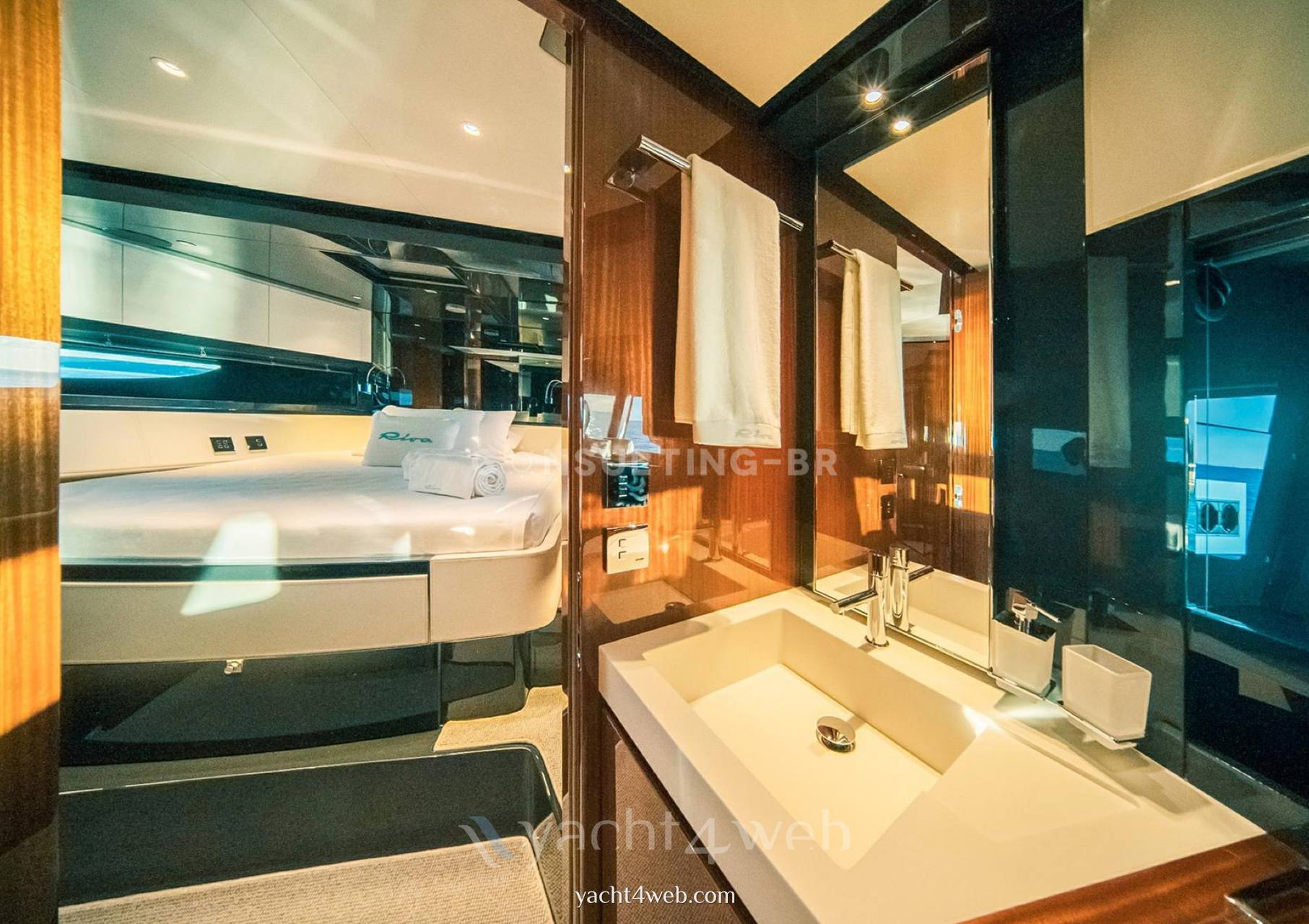 Riva 68 diable Flybridge occasion
