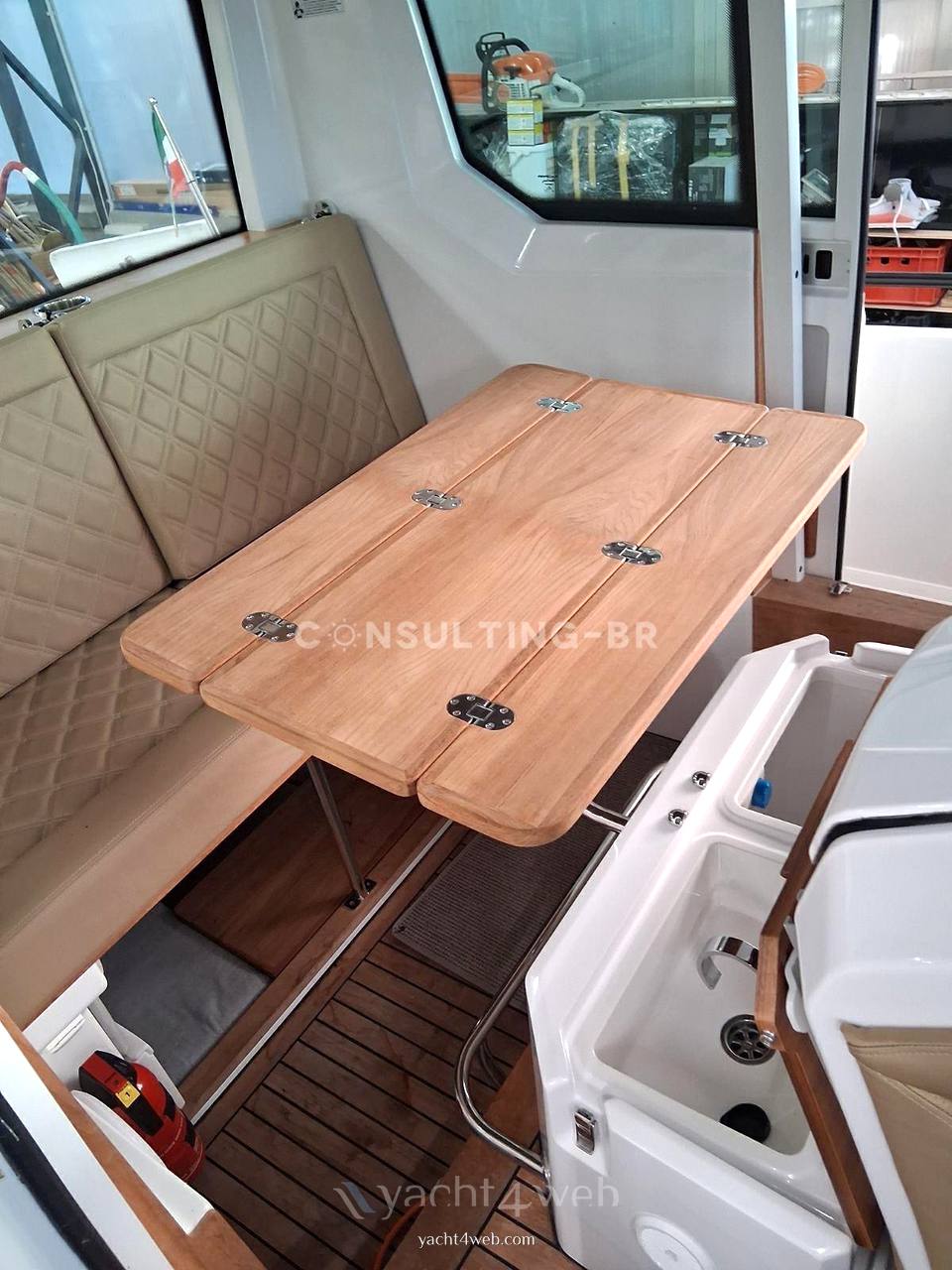 Axopar 28 cabin brabus line 0