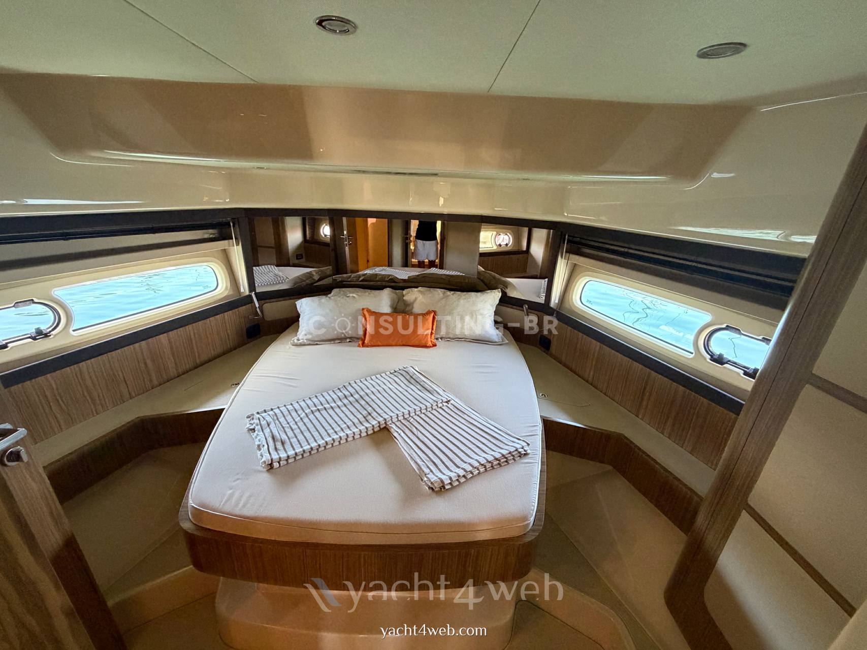Azimut Magellano 43 机动船 用于销售
