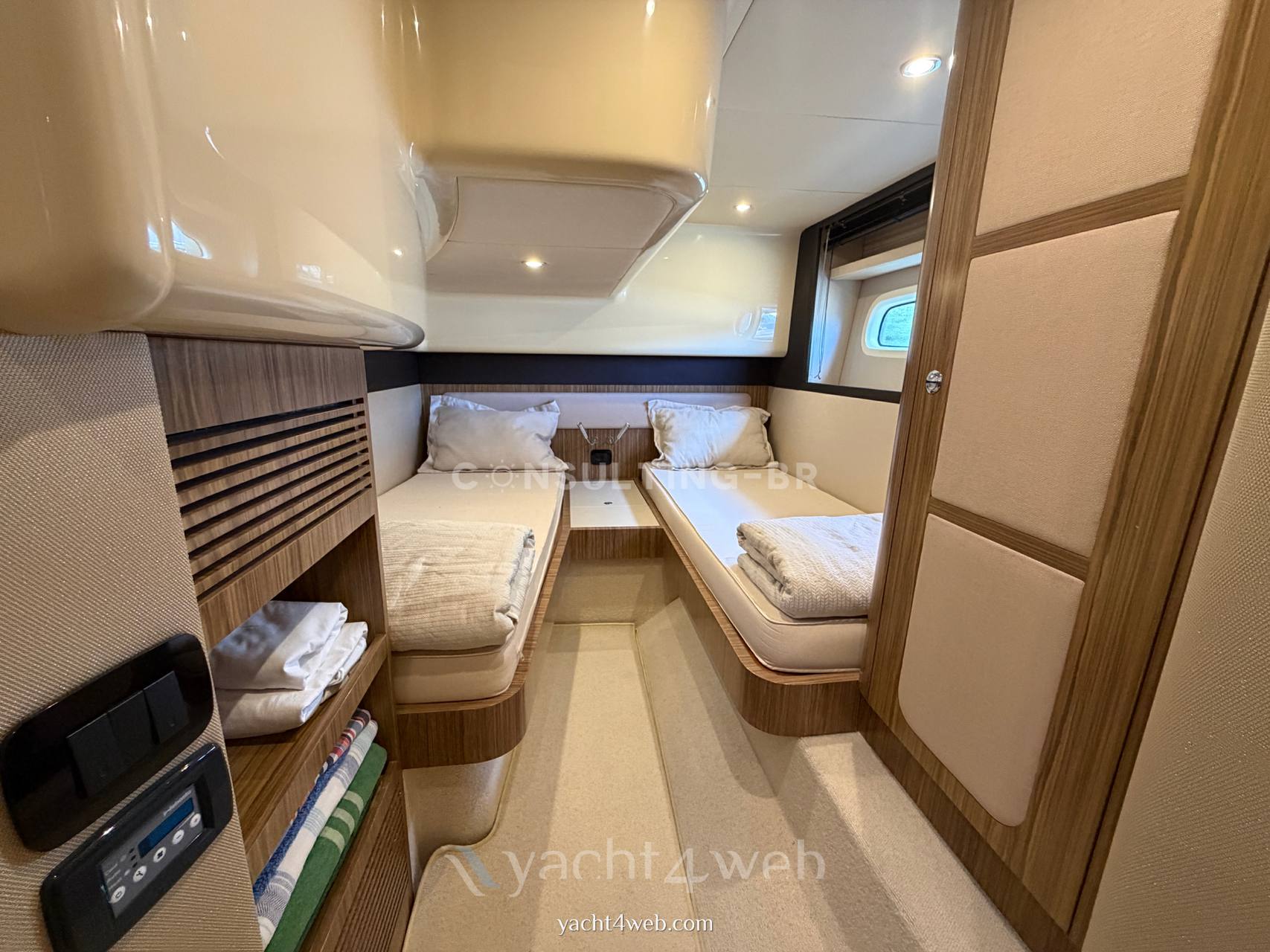 Azimut Magellano 43 0