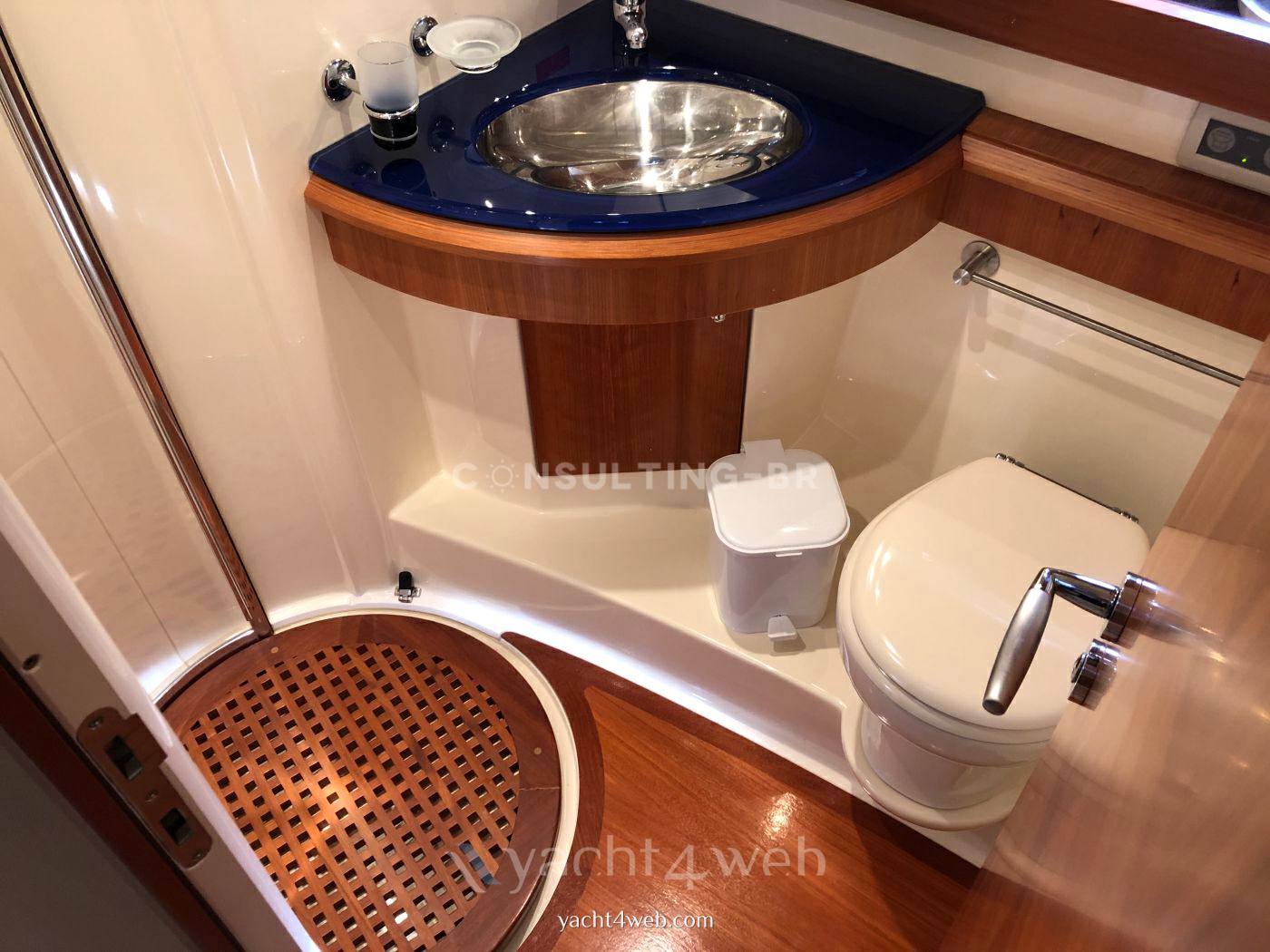 Azimut 50 fly Photo