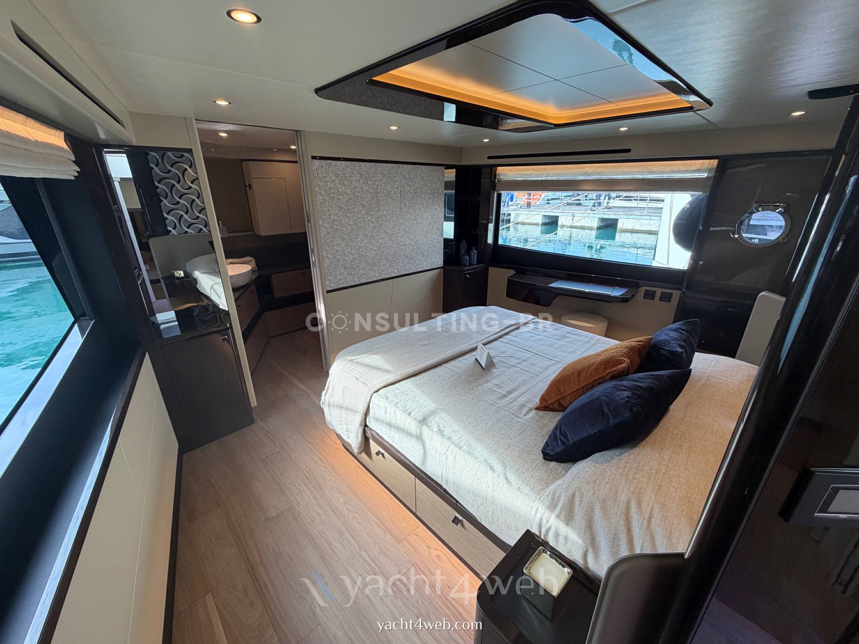 Absolute 60 fly Flybridge
