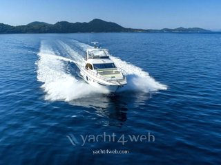Azimut 66 fly