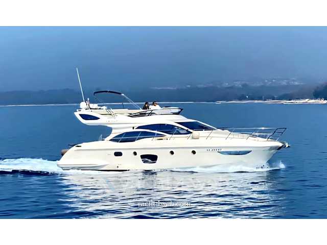 Azimut 47 fly