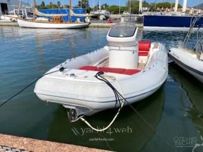 Pirelli 880 sport Motorboot gebraucht zum Verkauf