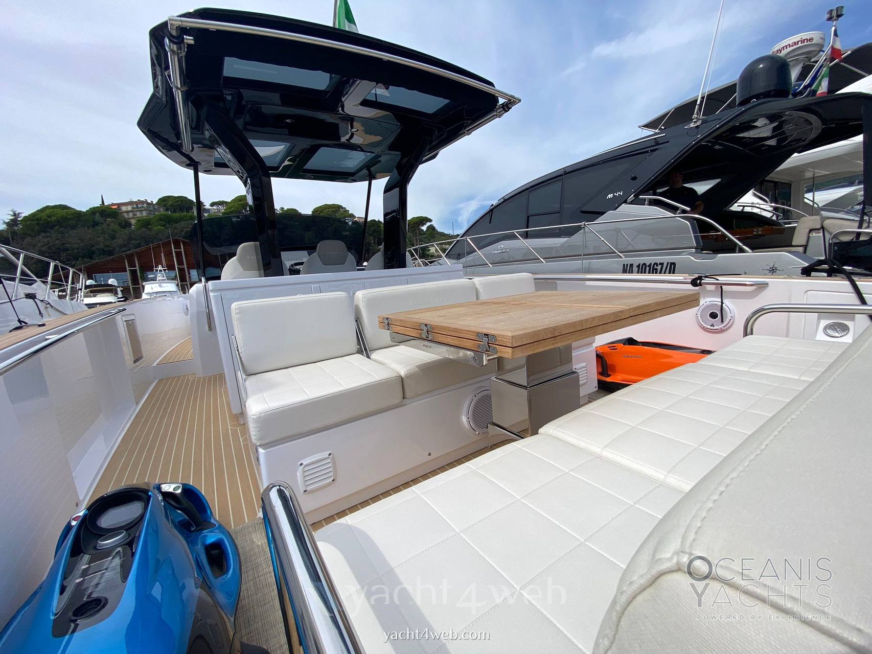 Pardo yachts 38 Yate a motor usado