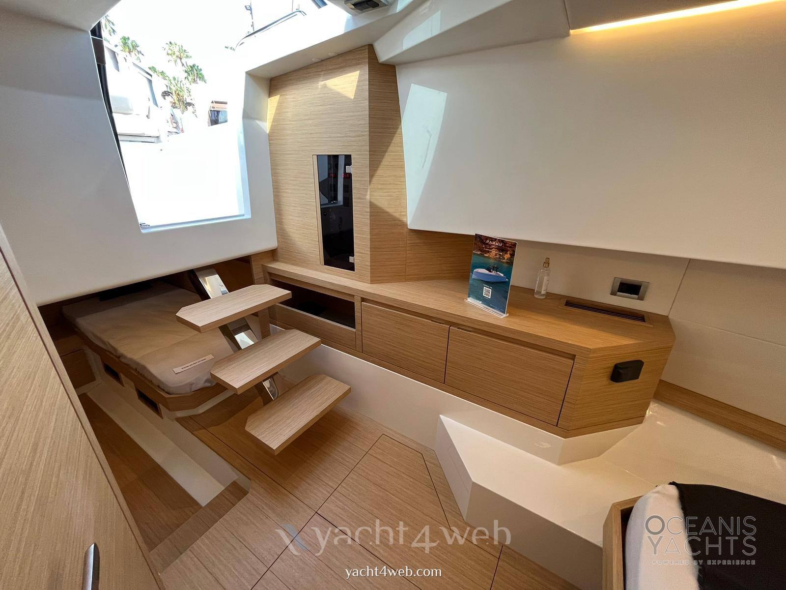 Pardo yachts 38 Yate a motor