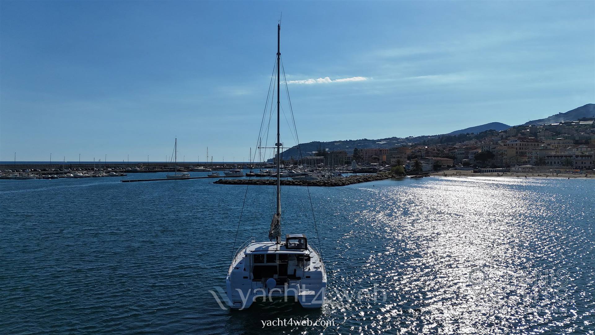 Lagoon 40 