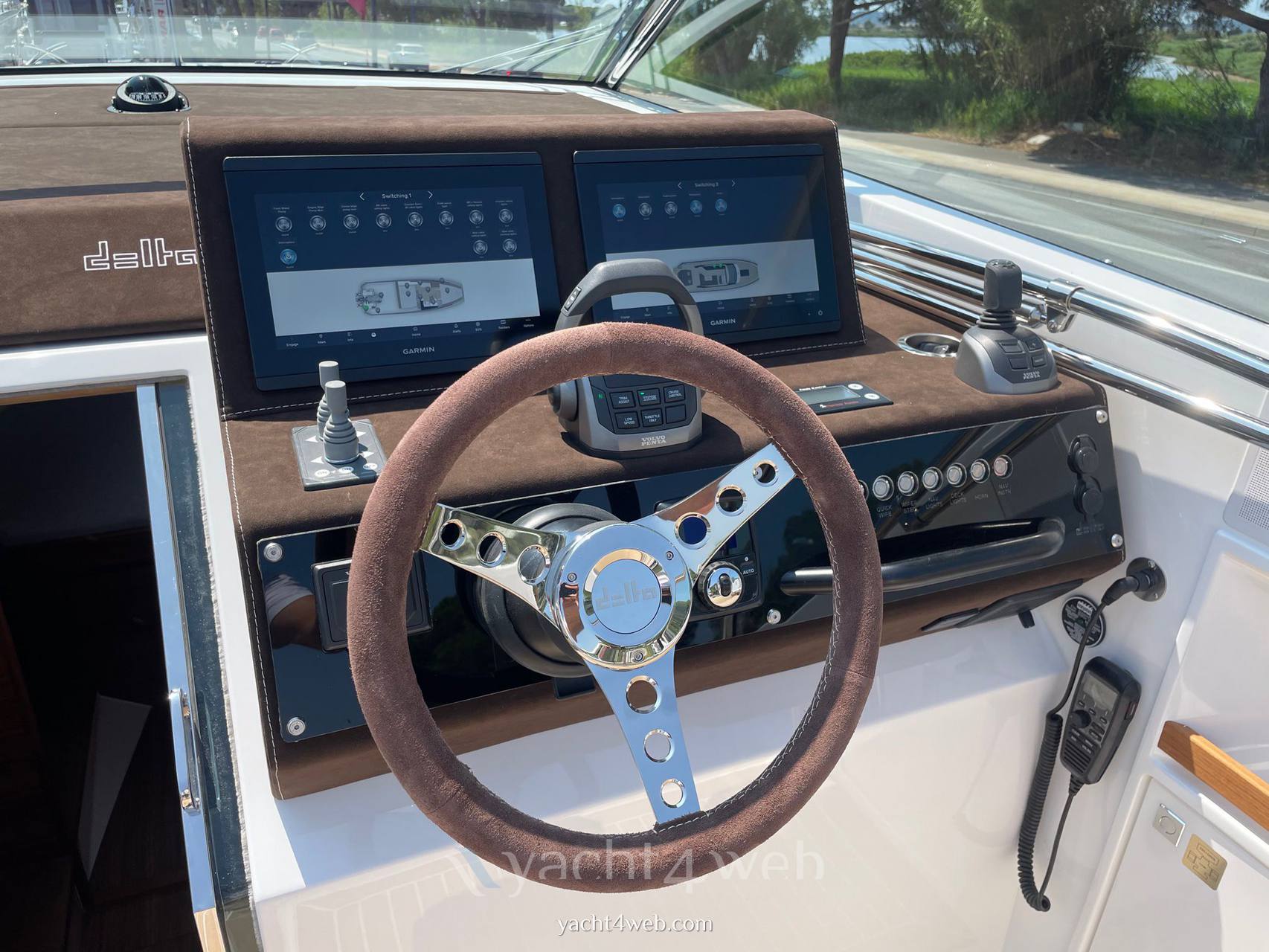 Delta powerboats 33 open motor boat