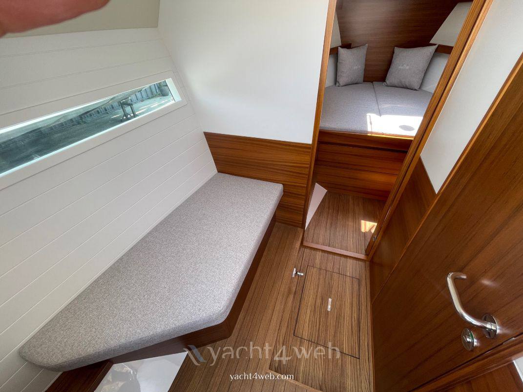 Delta powerboats 33 open 0