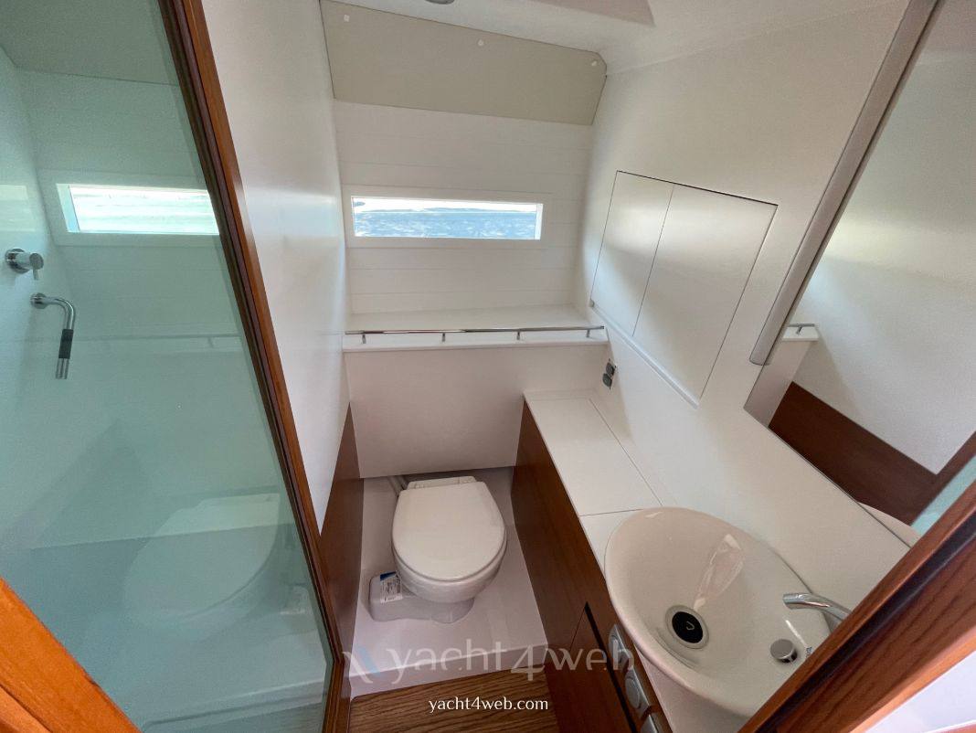 Delta powerboats 33 open Motor boat used for sale