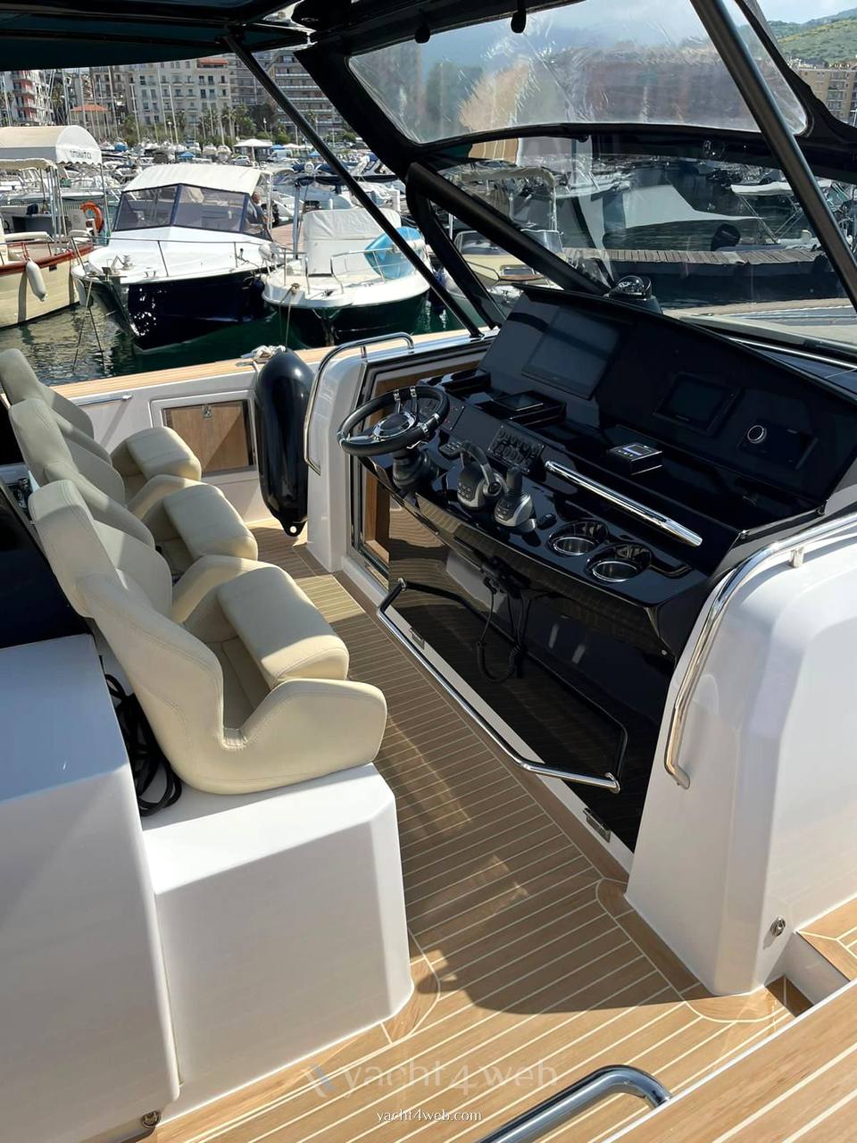 Pardo yachts Pardo 43 Barca a motore usata in vendita