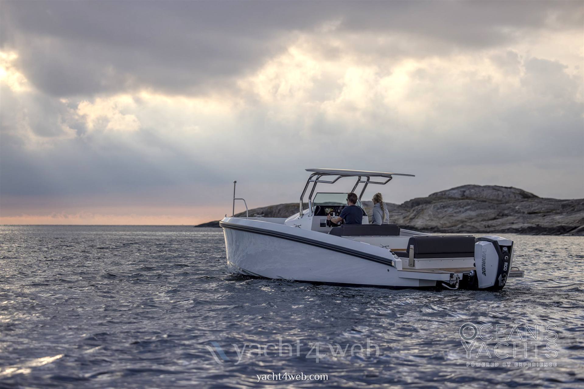 Delta powerboats T26 barca a motore
