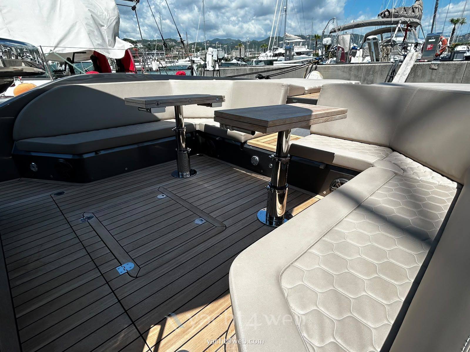 Sacs marine Strider 15 No especificado usado
