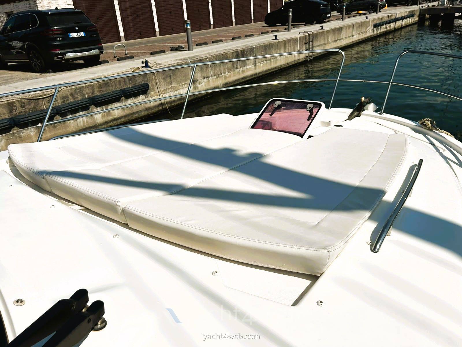 Prestige 38s Barco de motor usado para venta